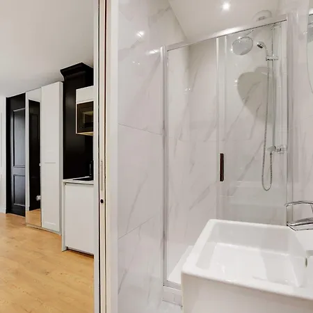 Comfortable - 1br 4p - Republique